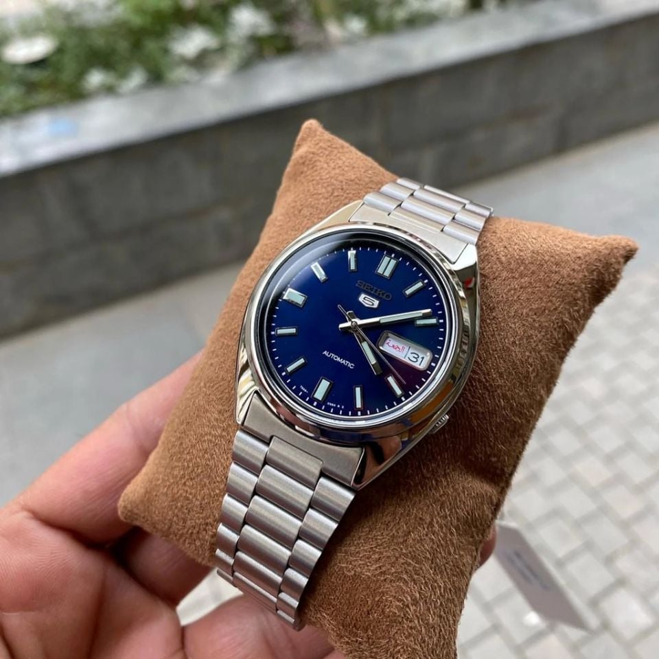 Seiko Automatico serie SNXS77