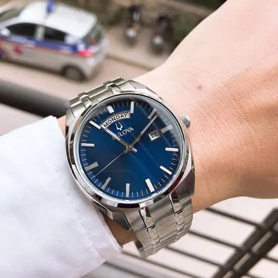 Bulova Surveyor Classic 96C125