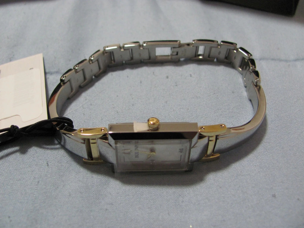 Bulova Classic Diamond 98P229