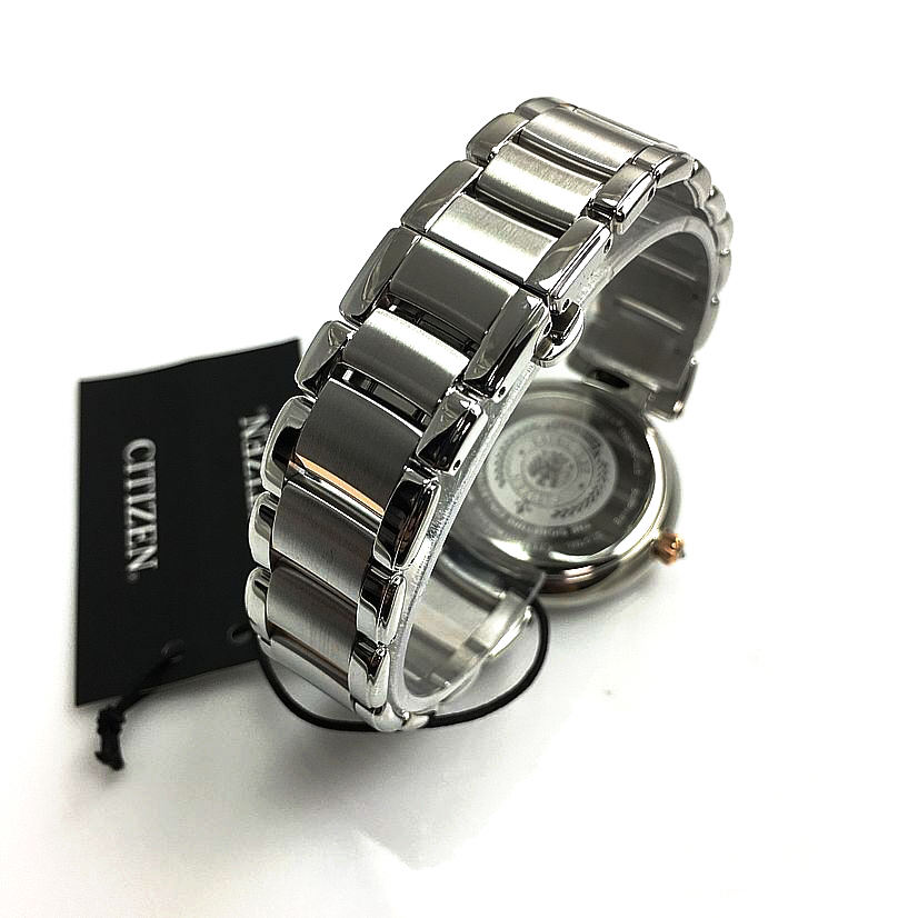Citizen Eco-Drive Marne Diamond de dos tonos para mujer EO1116-57A
