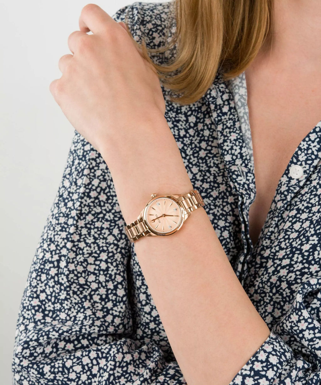 Bulova 97P151 II Sutton con diamantes para dama en tono rose gold